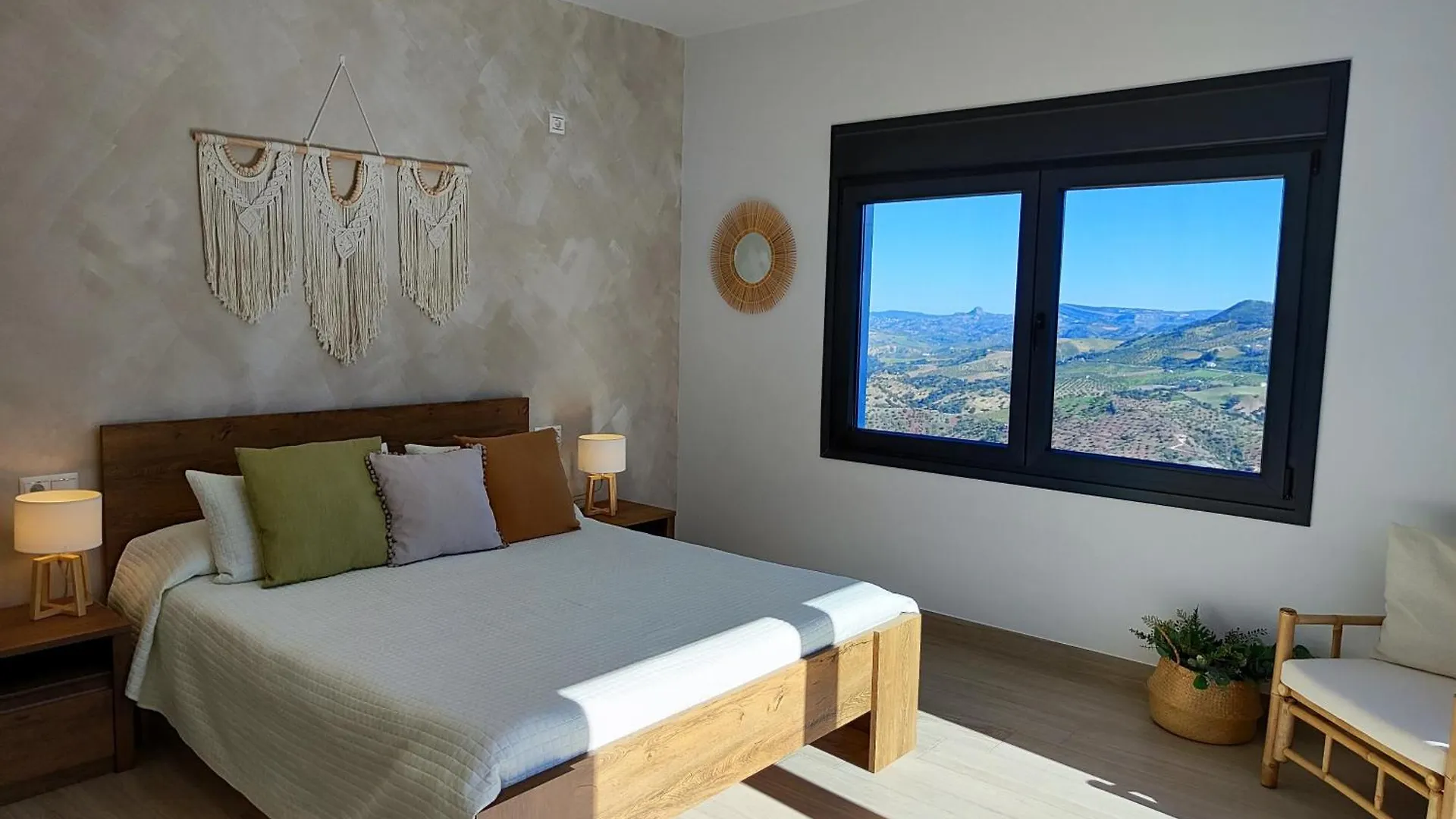 Villa Isabel El Gastor Apartment